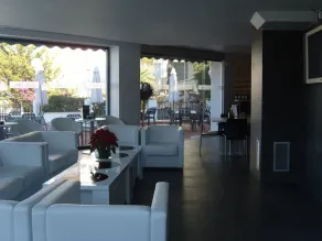 Bel appartement de deux chambres avec piscine partagée avec une vue magnifique - Image 5
