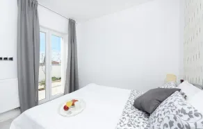 Lovely home in Zadar with WiFi - Image 4