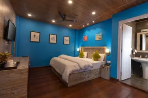 04 Bedroom Apartment in Boutique 11 Bedroom Villa - Image 3