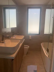 Luxury Apartment on the Gateway to North Gold Coast - Image 3