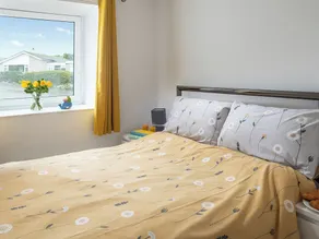 3 Schlafzimmer Unterkunft in Cemaes Bay - Image 5