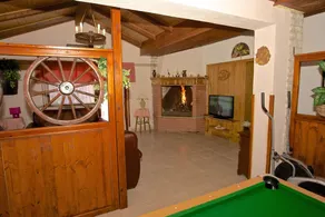 Family-Friendly Villa Belvedere with great garden and private pool - Image 3