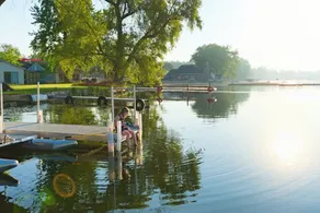 Lake Odessa Beach Cottage, Lakefront, Downtown, großes Deck, Platz für bis zu 8, sauber - Image 4