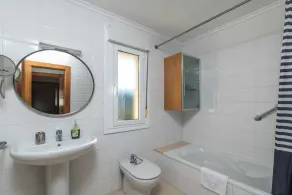 El Henar Haus - Image 4