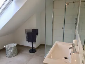 Grande appartamento con un ampio balcone e una vista sul Siebengebirge - Image 2
