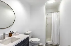 Beautiful, spacious, newly renovated house close to Ditch plains - Image 4