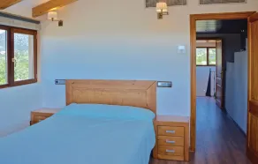 Lovely Home In Santa Maria - Image 2