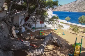 Stunning Sunset House on Kamares Bay with Playground - Image 3