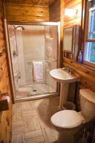 Beautiful Waterfront Log Cottage with Dock, Beach & Sleep Cabin Near Mattawa - Image 2
