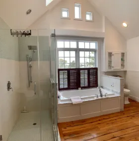 Belle maison de Cape Cod. Vue sur l'océan et haute décoration de fin - Image 4