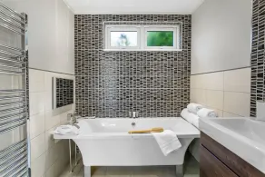 A lodge that sleeps 4 guests  in 2 bedrooms - Image 3