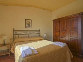 Lovely apartment for 4 guests with WIFI, pool, TV, patio, pets allowed and panoramic view - Image 5