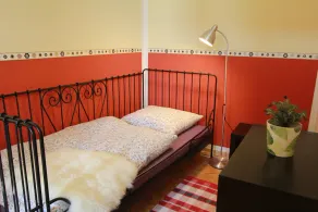 Family-friendly accommodation in the historic old town of Unkel am Rhein - Image 2