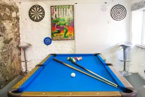 Argyll Barn - Seven Bedroom Villa, Sleeps 14 - Image 4