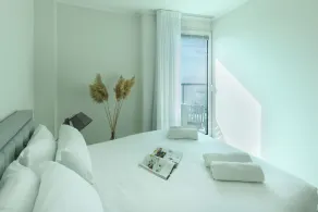 Awesome 2BR apt Balcony & pool access - Image 5