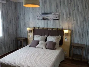 PORS GUYON HOUSE 50M FROM THE BEACH, 4 BEDROOMS WITH SEA VIEW - Image 5