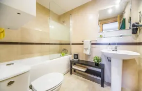 2 Bedroom Beach Front Apartment In Cabanes - Image 3