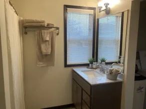 Fully updated in the spring of 2022 and located right in the middle of town. - Image 2