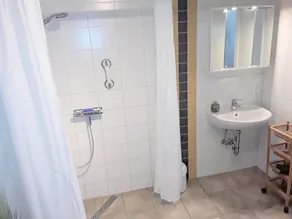 Lissi 5 værelser, 130m², 2-8 pers. Balkon wifi - Image 3