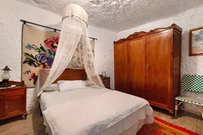 La Cuevita de Hilario - Image 4