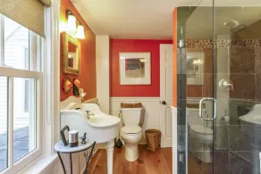 Stunning Farm House, Seacoast, NH - Image 5