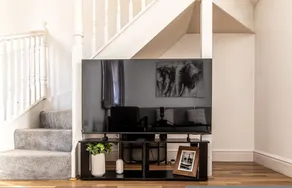 3BR Thames Retreat | Heathrow 10min | Train 5min - Image 2