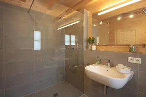 Vacation home, for 1-4 persons, 60 sqm, 1 sep. Bedroom, terrace - Image 3