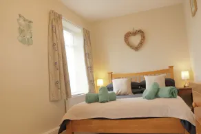 Appartement situé dans un magnifique parc avec vue sur la côte et accès aux sentiers côtiers - Image 5