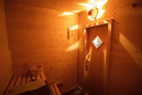 Chalet Waldromantik with sauna, Swedish stove, quiet location on the edge of the forest, lake and mountain view - Image 4