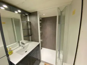 Gemütliche Wohnung für 6 mit großer Terrasse und Parkplatz, in der Nähe von Aktivitäten - Image 3