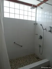Ecoland Suites - Image 3