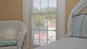 Smith Cove Lakefront Ferienhaus am Lake Winnipesaukee - Image 2