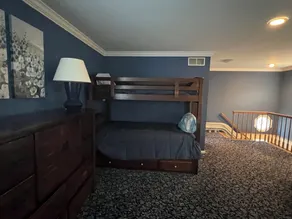 Beautiful, spacious and quiet house in the heart of Moline. - Image 3