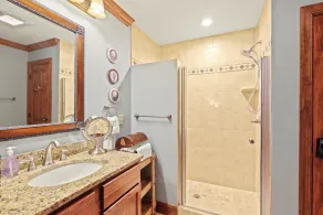 BEECH MTN RESORT 2 MILES-4 BR-YARD, SMALL DOG FRIENDLY NO FEE, FIRE PIT, CLEAN - Image 2