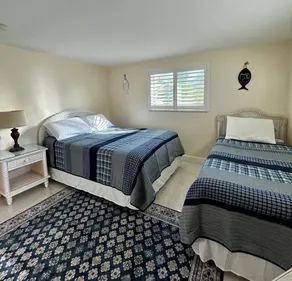 Waterfront Home on Canal - Heated Pool, Free use of Pontoon Boat! Discount's - Image 5