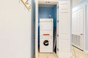 Condo confortable et familial avec piscine partagée - à quelques pas de la plage, des chiens OK! - Image 2