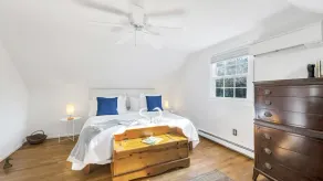 HAMPTON BAYS HOME MINUTES FROM SOUTHAMPTON VILLAGE, SHINNECOCK BAY, OCEAN... - Image 4
