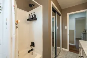 NEW Dragster Dream House - Game Room - Walk to the Speedway - Image 5