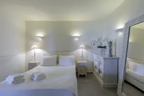 Cliff Top Luxury Villa Penelope, Private beach, Stunning Views of Aegean Sea - Image 4