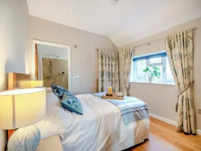 1 Schlafzimmer Unterkunft in Diss - Image 4
