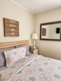 Cozy Lexington Cottage! Stroll down to the sandy beach of Lake Huron! - Image 4