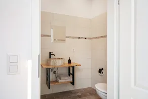 Studio Apartment 'Apartment 5 - Pony' with Shared Terrace, Wi-Fi and Air Conditioning - Image 2
