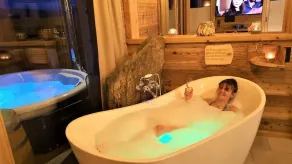 Einzigartige Ferienhütte mit Eigenem Wellnessbereich - Image 2