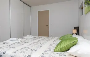 Amazing Home In Blato - Image 4