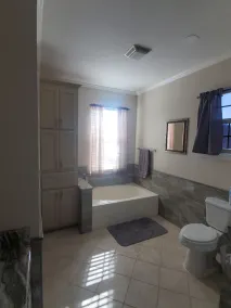 1 acre home on Lake Whitney w/ amazing views & trail to the lake... RELAXATION!! - Image 3