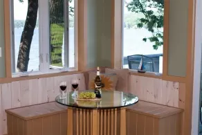 Waneta Lake House - Lakefront living at it's best ! - Image 4