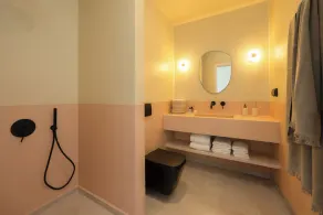 Surupo Suites - Image 4