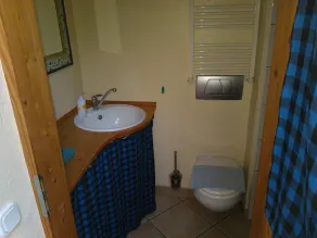 Apartment in the countryside just outside Celles - nothing but nature - Image 3