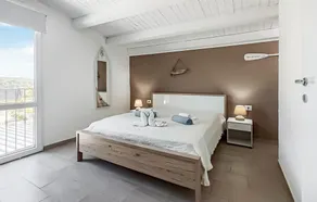 Gorgeous Home In Rosolini - Image 4