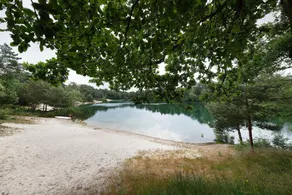 Casa de férias 'Ferienhaus Am Brandorffsee' com vista para o lago, terraço privado e jardim - Image 4